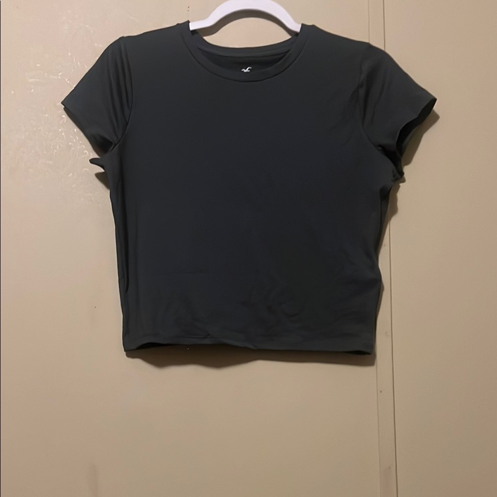Hollister Black Fitted Cap Sleeve Crop Tee